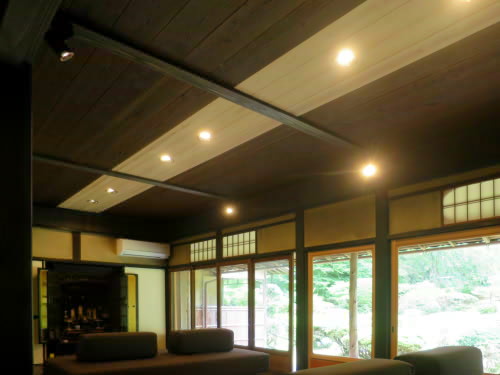 リビング天井