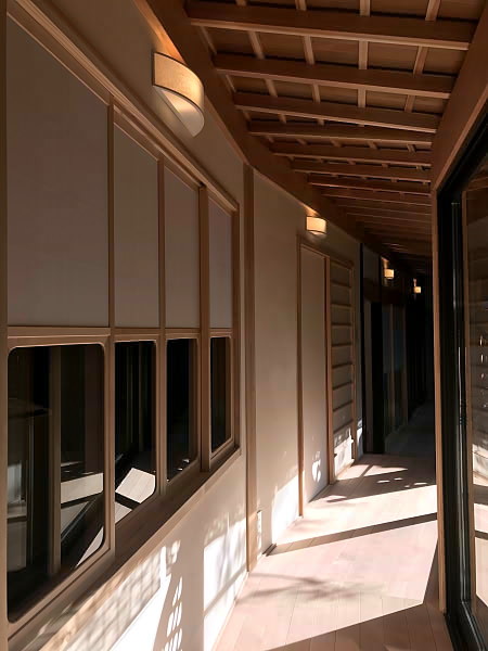 離れの１Ｆ（縁側）　