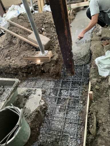 ベース基礎